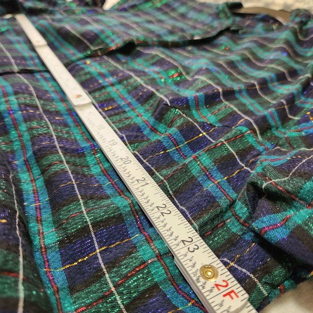 Victoria Jones Tunic Top Size 1X Green Metallic Front Buttons Plaid - Picture 10 of 15